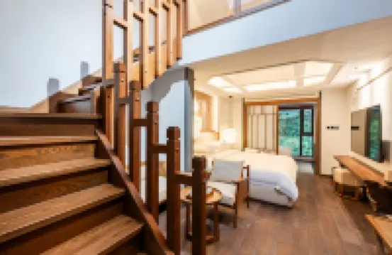 洞天府邸·雙龍洞竹筏溯溪私湯度假酒店