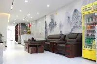 Yanji Jiaheju Holiday Hotel (Yanji Dinosaur Kingdom Korean Folk Village) - Pet friendly