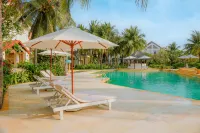Pax Ana Doc Let Resort & Spa - Pools
