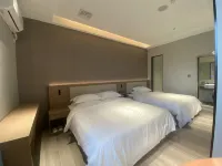 Xinfeng Woxing Wosu Boutique Hotel - Parkplatz