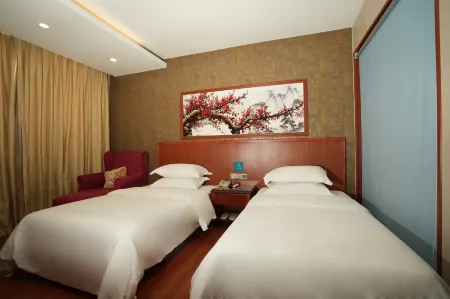 Mayday Business Hotel (Zhuhai Sam Impression City)