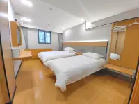 Huamin Youth Hostel (Shanghai Bund Branch)