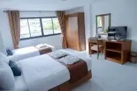 RoomQuest the Beach Kalim Patong Hotel in zona The Privilege Residences Kalim beach