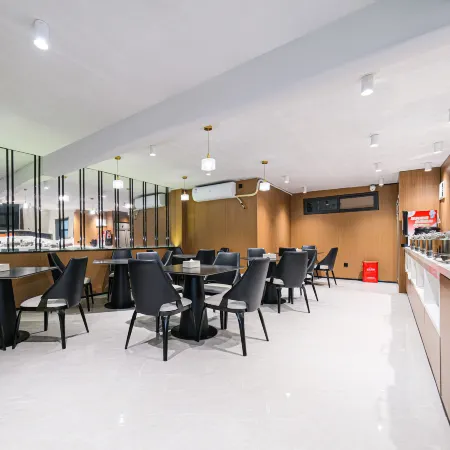 Jinjiang Dongyue Hotel