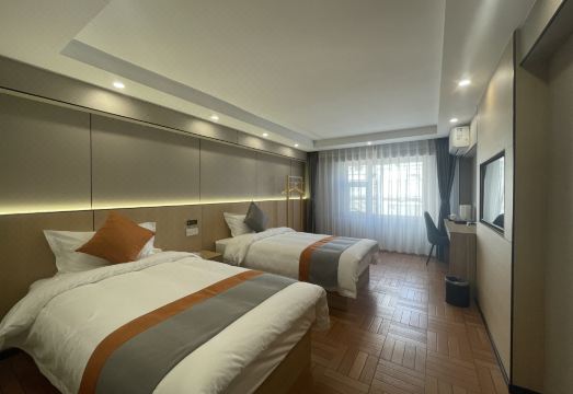 티엔티엔 홀리데이 서비스 아파트 객실