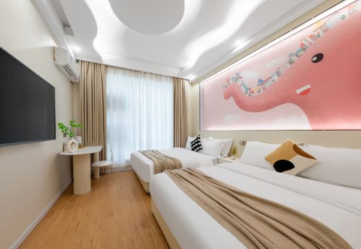 2. 완샹 부티크 테..