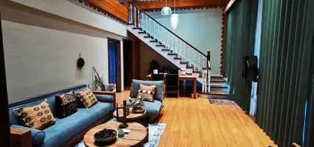 Ergunanhe Russian National Township Wangjian Linyue Hotel Отели в г. Аргунь