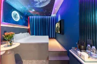 875 Art Hotel (Big Wild Goose Pagoda Tang Paradise) Отели в г. Янта