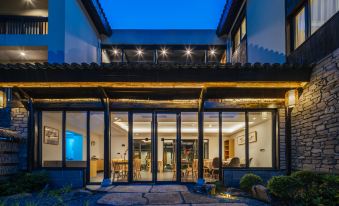 Jiuhua Mountain Dreamlike Hotel(Jiuhua Mountain Scenic Area Store)