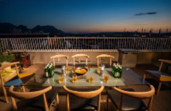 Zhangjiajie Junlan Hotel (Tianmen Mountain Cableway Station)