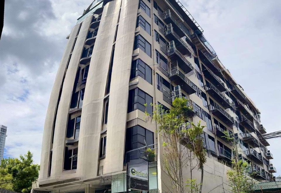 이스트랜드 호텔 로비