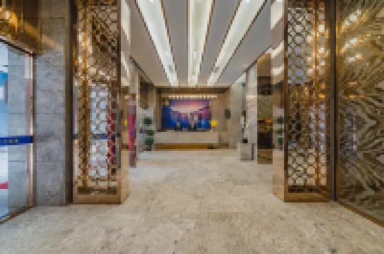 Super 8 Hotel Select (Guangzhou Station Xicun Metro Station)