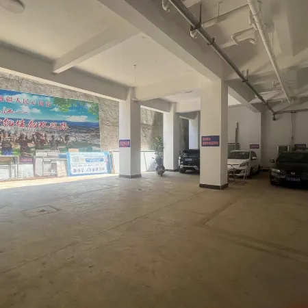 Rujia China Inn Hotel (Lincang Shuangjiang Abu Gulu)