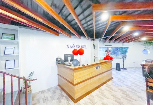 노아의 방주 호텔 내부