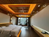 Zha Ga Na Zhuomala Light Luxury Homestay - พร้อมอาหารเช้า