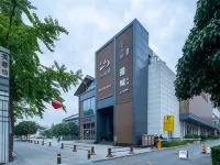 Mancheng Homestay Hotels near Tang Paradise