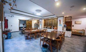 Anzhidinglan B&B (Fenghuang Ancient Town)