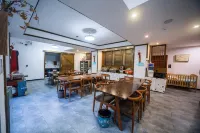 Anzhidinglan B&B (Fenghuang Ancient Town)