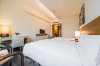 承攜行旅學產文教會館高雄美術館 鄰近永清塔舊址的酒店