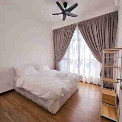 Comfy Homestay @ Damansara PJ 3BR 6 Pax with 2 parking Rooms