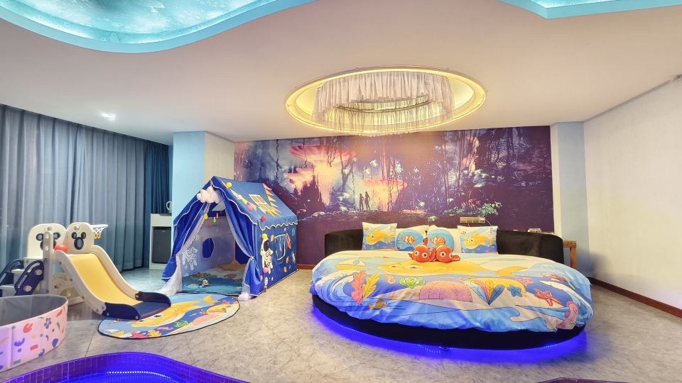 Asia Theme Hotel