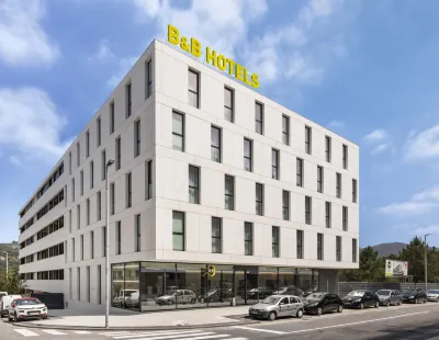 B&B HOTEL Santo Tirso Hotels in Календаріу