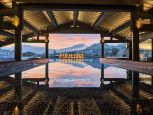 PARALLOGE HOTEL