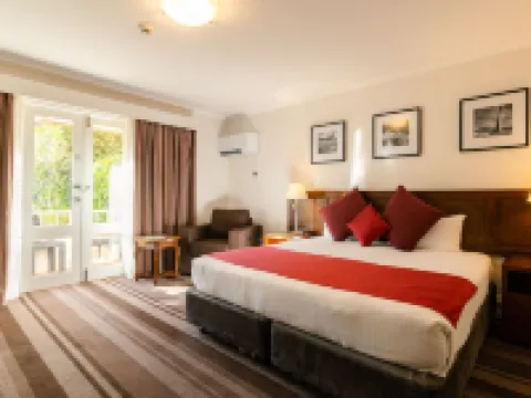 เมอร์เคียว แคนเบอร์รา โรงแรมในBraddon