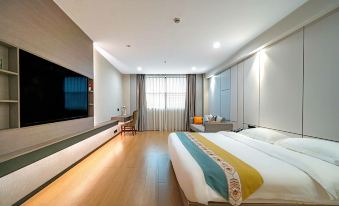 Charming Hotel