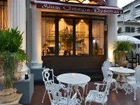 Siam Champs Elyseesi Unique Hotel Hotels near Queen’s Gallery