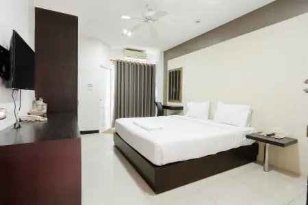 Fortune Surin Hotel