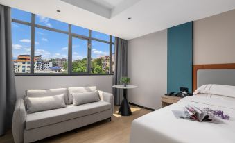 Rongtian Holiday Hotel