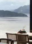 Free sea valley