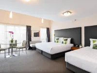 Best Western Newmarket Inn & Suites Hotels near ASB Showgrounds