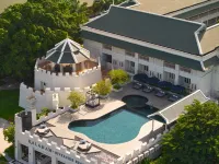 Kalanan Riverside Resort - Rooftop Pools