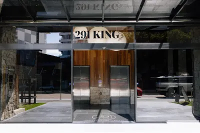 291 on King Hotels in Cooks Hill