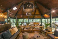 Daintree Eco Lodge Hotels in Diwan