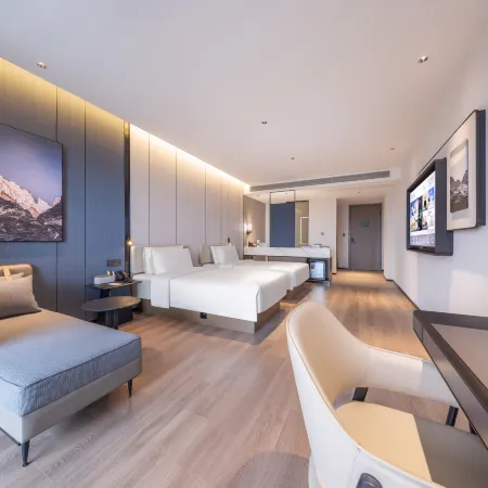 Atour Hotel Qishan Avenue, Chizhou Railway Station