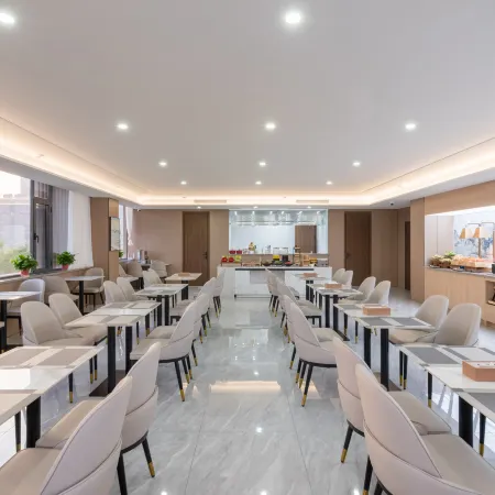 Yan’an Lifeng Hotel (New District National Sports Center Branch