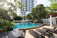 WHITE HOUSE STRAITS QUAY MARINA LUXURY STAY GURNEY
