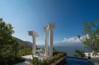 Dali · Listening to the Sea｜Above Erhai Aerial Garden Seaview Resort Hotel (Erhai Branch)