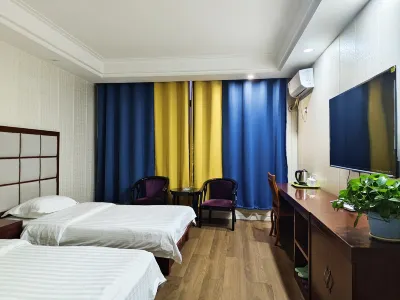 Urad Zhongqi Huawen Business Hotel Hotels in Urad Middle Banner