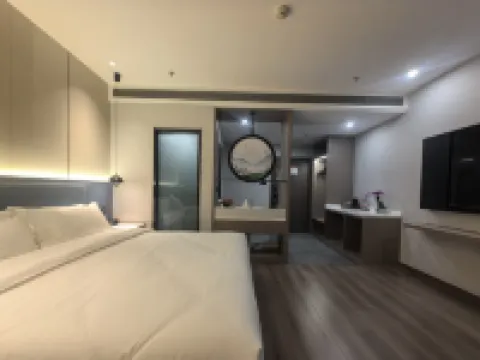 Urban Garden Hotel (Pingyin Xiangsheng Future City) Hotels in Pingyin