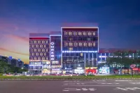 Shanshui S Hotel (Jiangmen Pengjiang Wanda Plaza Branch) Hotels near Xinhui Museum