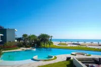 Shuangyue Bay Xiehai Sunrise Seaview Beautiful Homestay (Honghai Bay Phase 3) - Infinity Pools