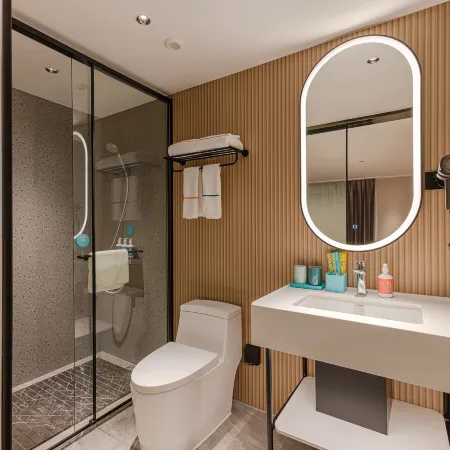 City Comfort Inn Hotel (Boluo Shangye Zhongjie Guangdong Jishi Xueyuan)