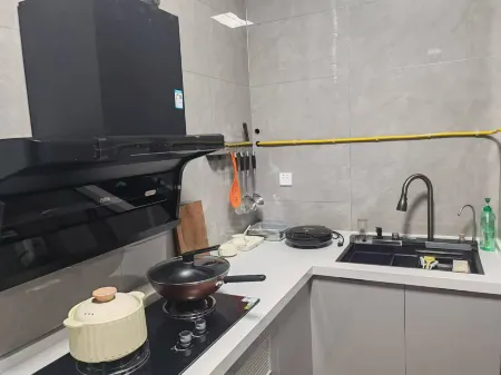 Yuejing Premium Homestay Отели рядом с достопримечательностью «Hancheng Confucian Temple»