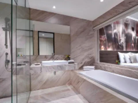 FM7 Resort Hotel Bandara Jakarta Airport Hotels in Benda