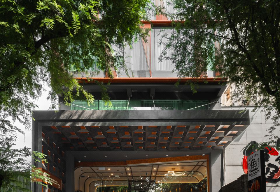 Kin Hotel Thai Van Lung