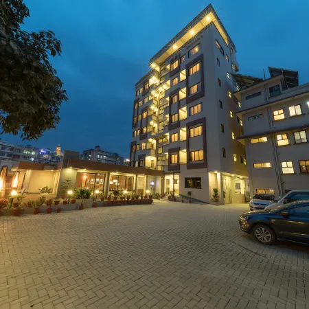 HOTEL MUDITA AND APARTMENT PVT.LTD. Отели рядом с достопримечательностью «Боудханат Ступа»